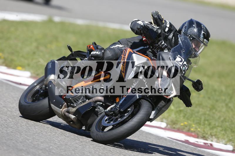 /Archiv-2025/48 25.08.2025 Cornu Master School ADR/gruen-vert/26